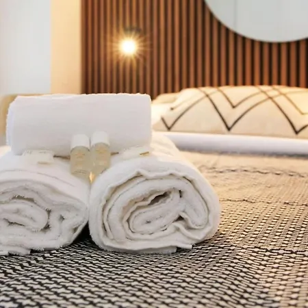 Apartment De Caractere Aux Portes Du Marais - 2p - Flat-guest Paris