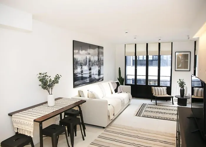 Apartment De Caractere Aux Portes Du Marais - 4p - Flat-guest Paris