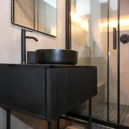 Amelot 1- Cosy Et Lumineux- 2p - 11 Paris